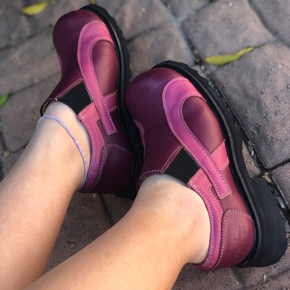 John Fluevog purple leather wedge clog/loafer